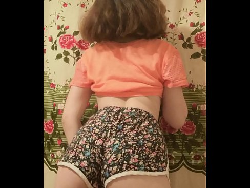 ❤️ सेक्सी तरुण बेब कॅमेऱ्यात तिची चड्डी काढत आहे आमच्याकडे ️❤